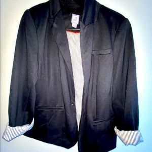 Gently worn Black blazer w/shoulder pads, XL. JC Penney brand